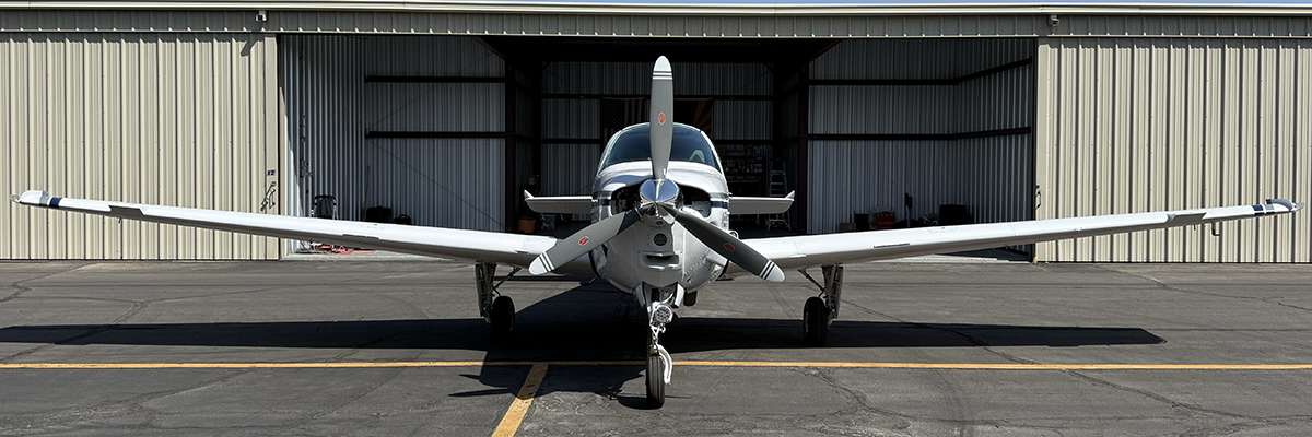 N668DE - short wide front N668DE - short wide front
