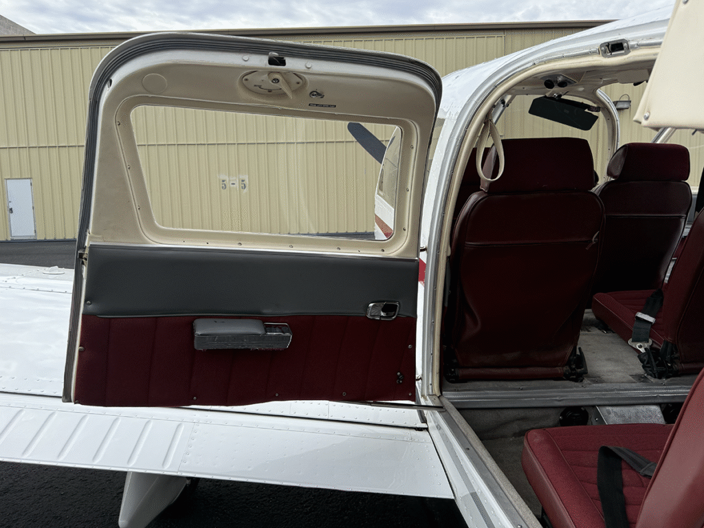N15040 - Interior 06