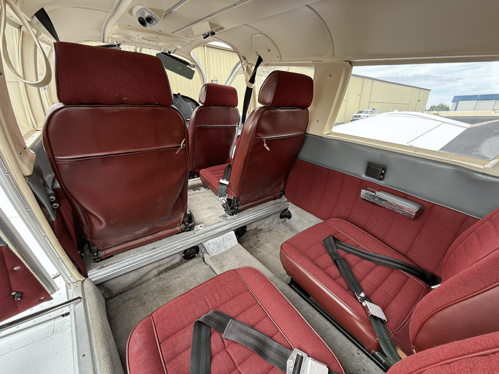 N15040 - Interior 11