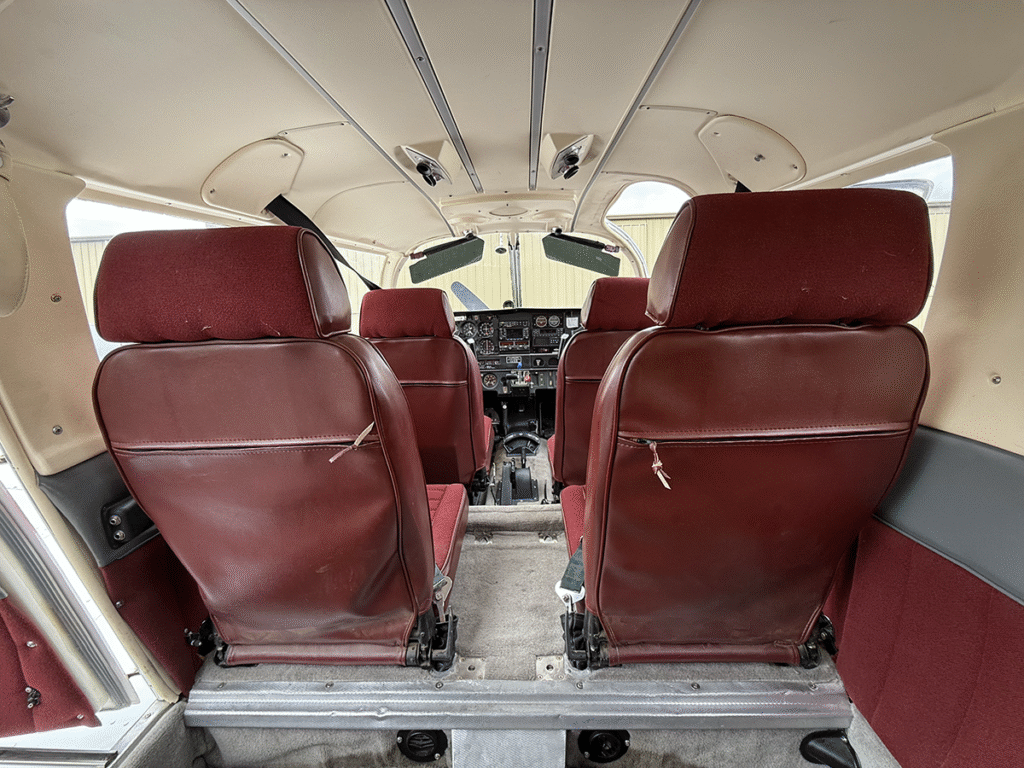 N15040 - Interior 12