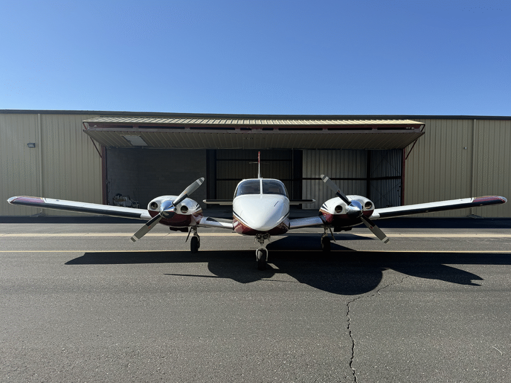 N2285M - Exterior 01
