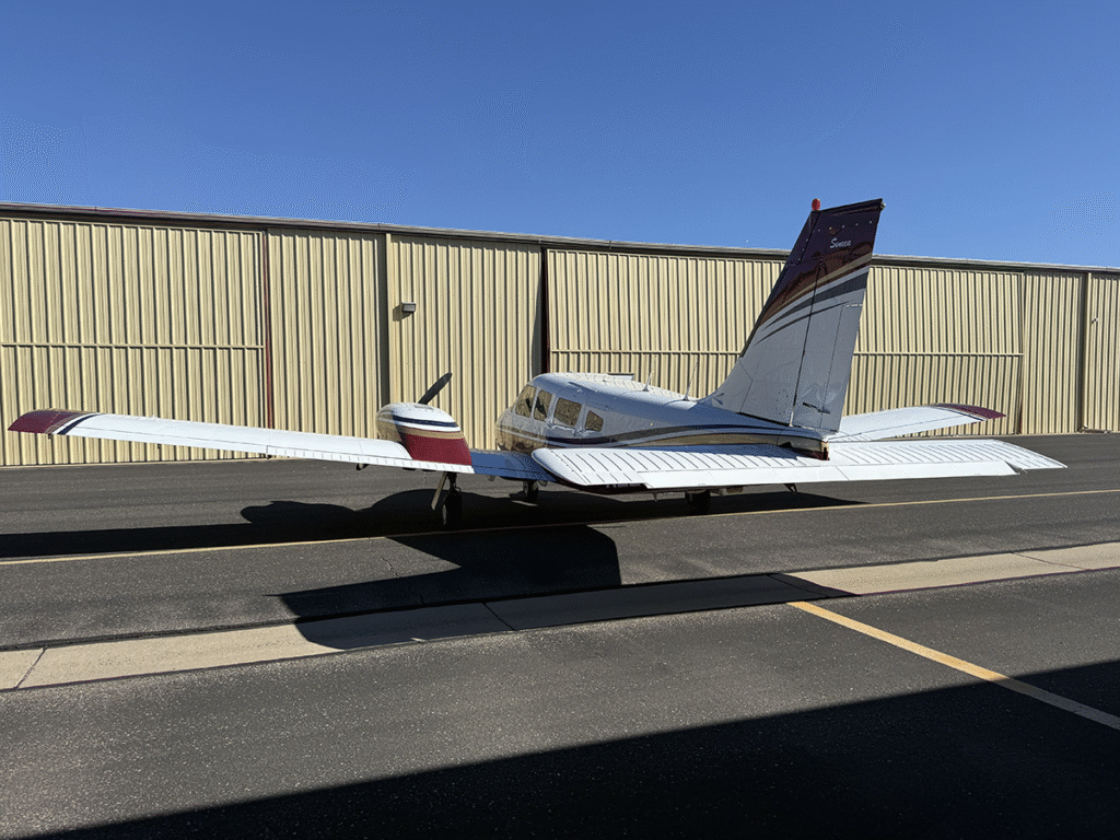 N2285M - Exterior 08