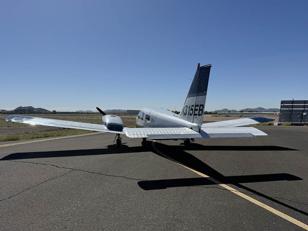 N315EB - Exterior 08 N315EB - Exterior 08