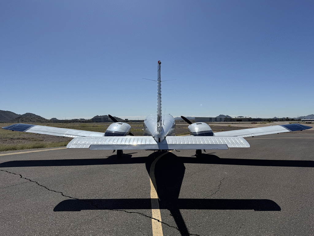 N315EB - Exterior 09 N315EB - Exterior 09