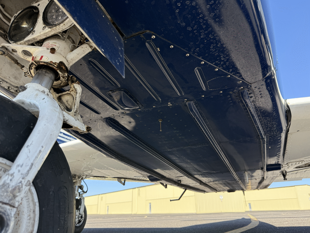 N315EB - Exterior 25 N315EB - Exterior 25