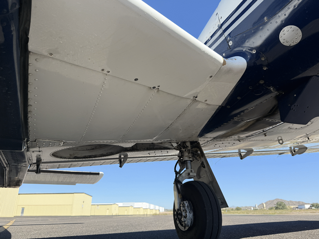 N315EB - Exterior 26 N315EB - Exterior 26