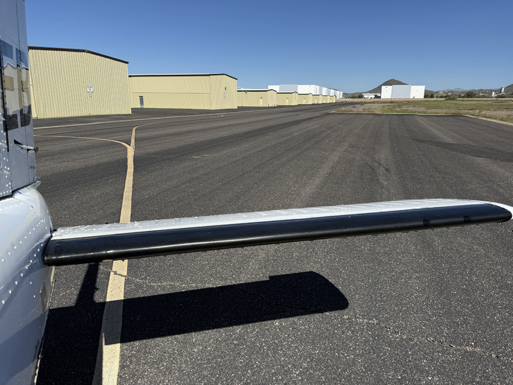 N315EB - Exterior 52 N315EB - Exterior 52