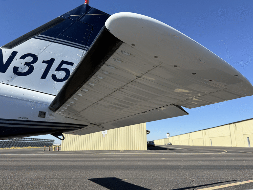 N315EB - Exterior 53 N315EB - Exterior 53