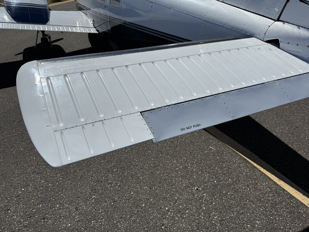 N315EB - Exterior 56 N315EB - Exterior 56