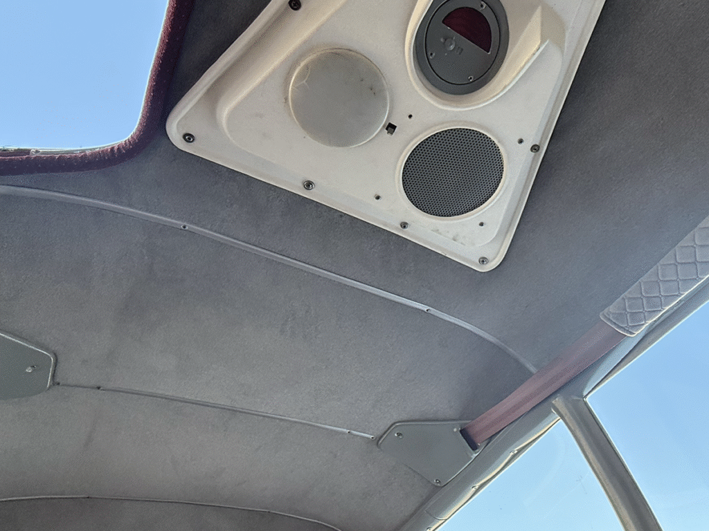 N55972 - Interior 04 N55972 - Interior 04