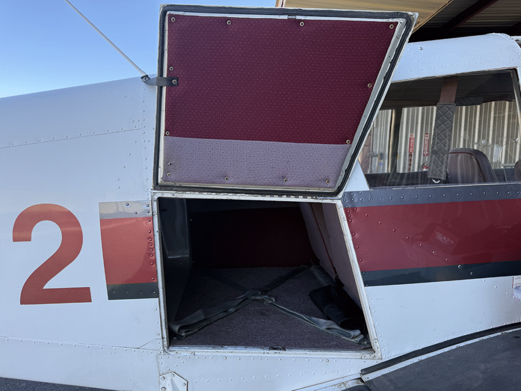 N55972 - Interior 06 N55972 - Interior 06