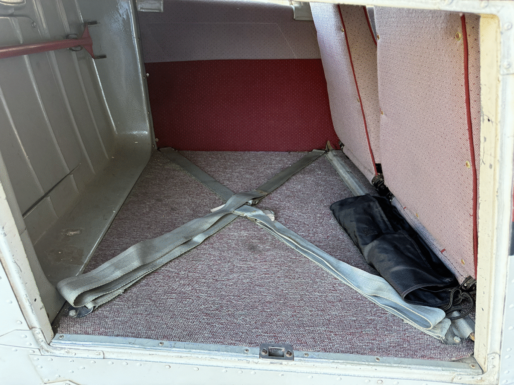 N55972 - Interior 07 N55972 - Interior 07