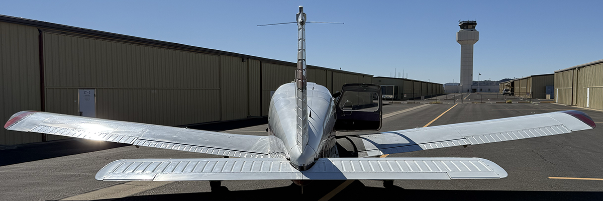 N55972 - short wide back N55972 - short wide back