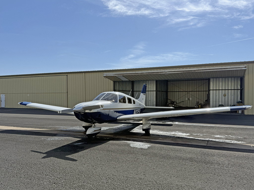 N4125V - Exterior 02