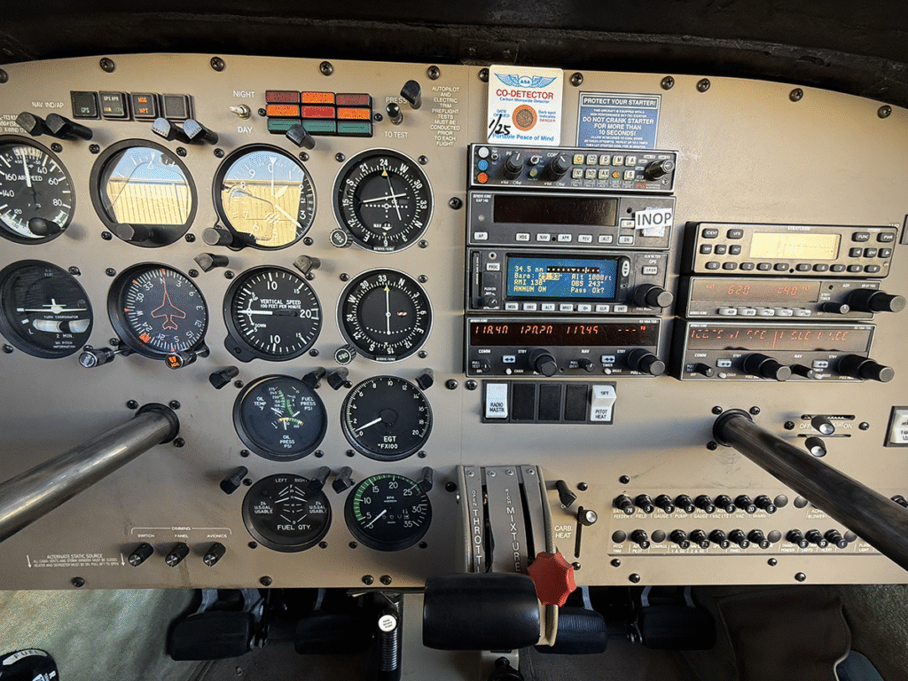 N4125V - Panel 03