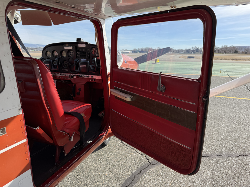 N35628 - Interior 02