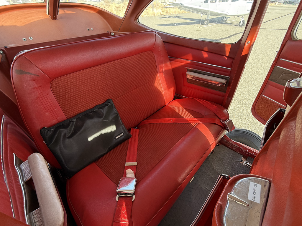 N35628 - Interior 08