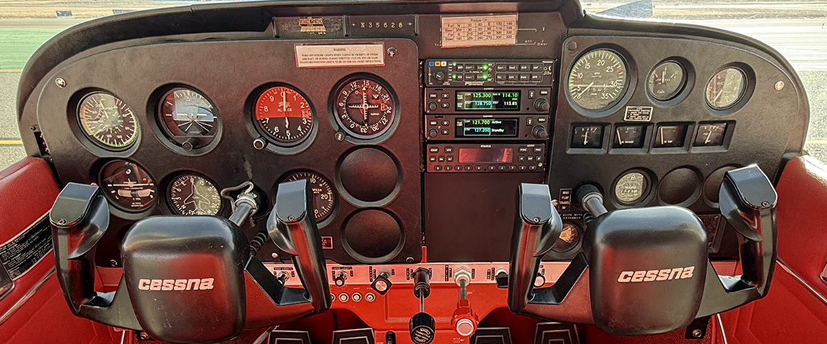 N35628 - short wide panel