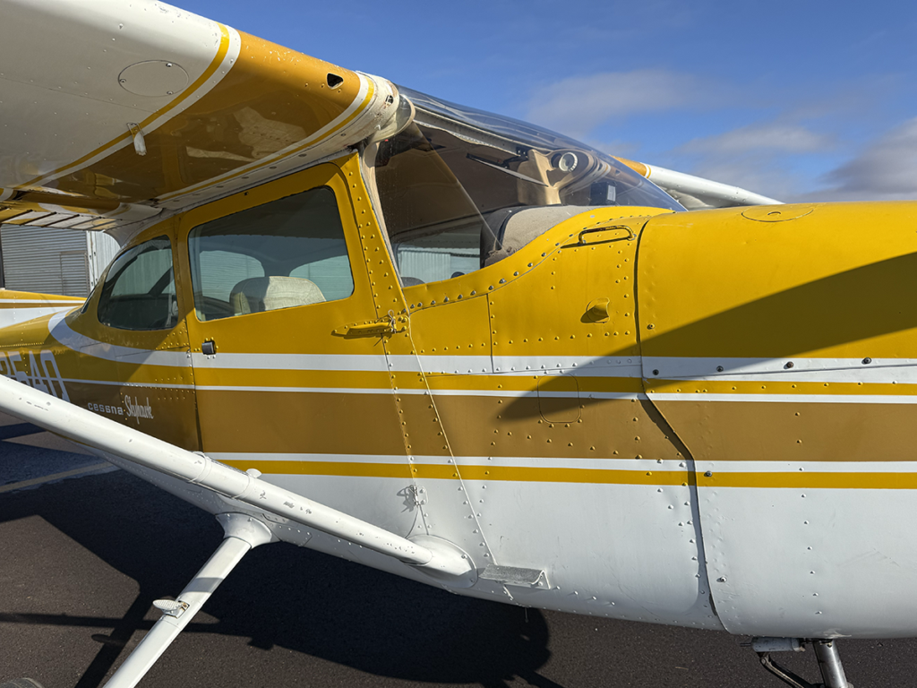 N7254Q - Exterior 95