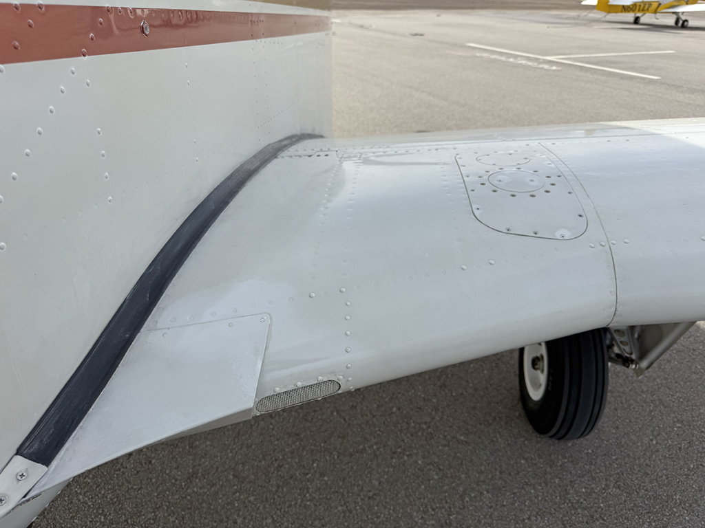 N9381Y - Exterior 25