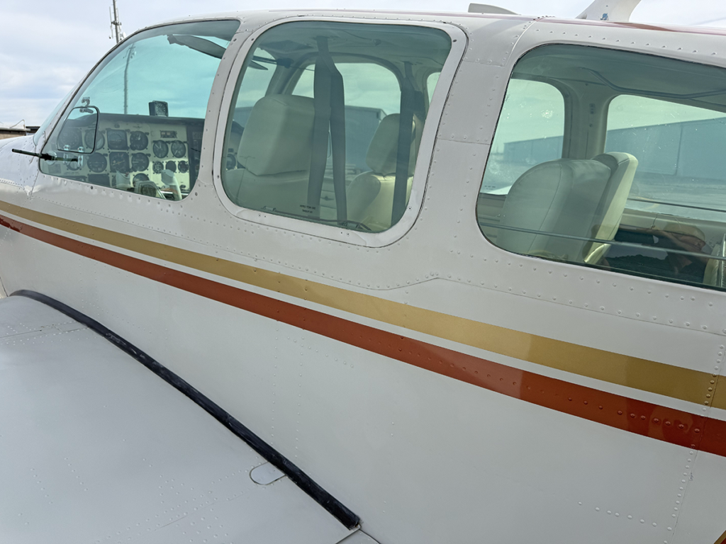 N9381Y - Exterior 40