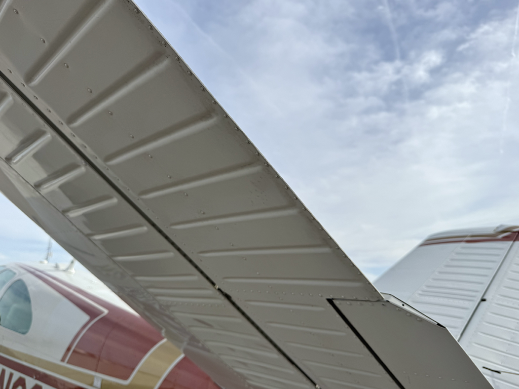 N9381Y - Exterior 51