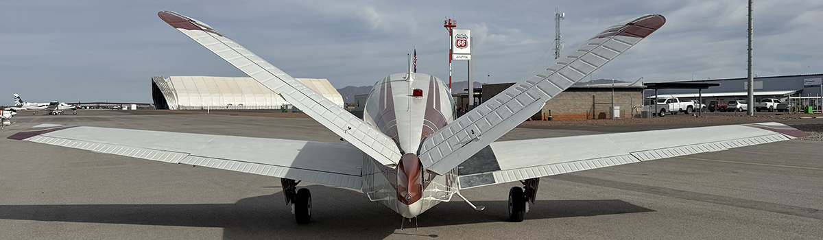 N9381Y - short wide back