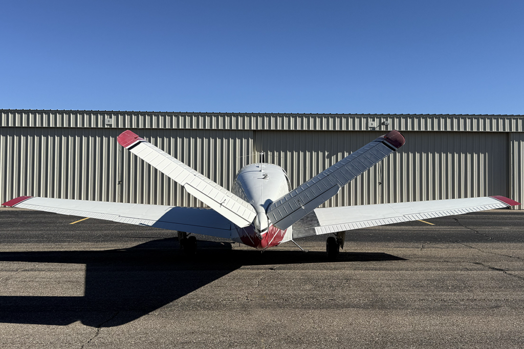 N9681Y - Exterior 08