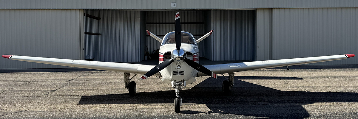 N9681Y - short wide front