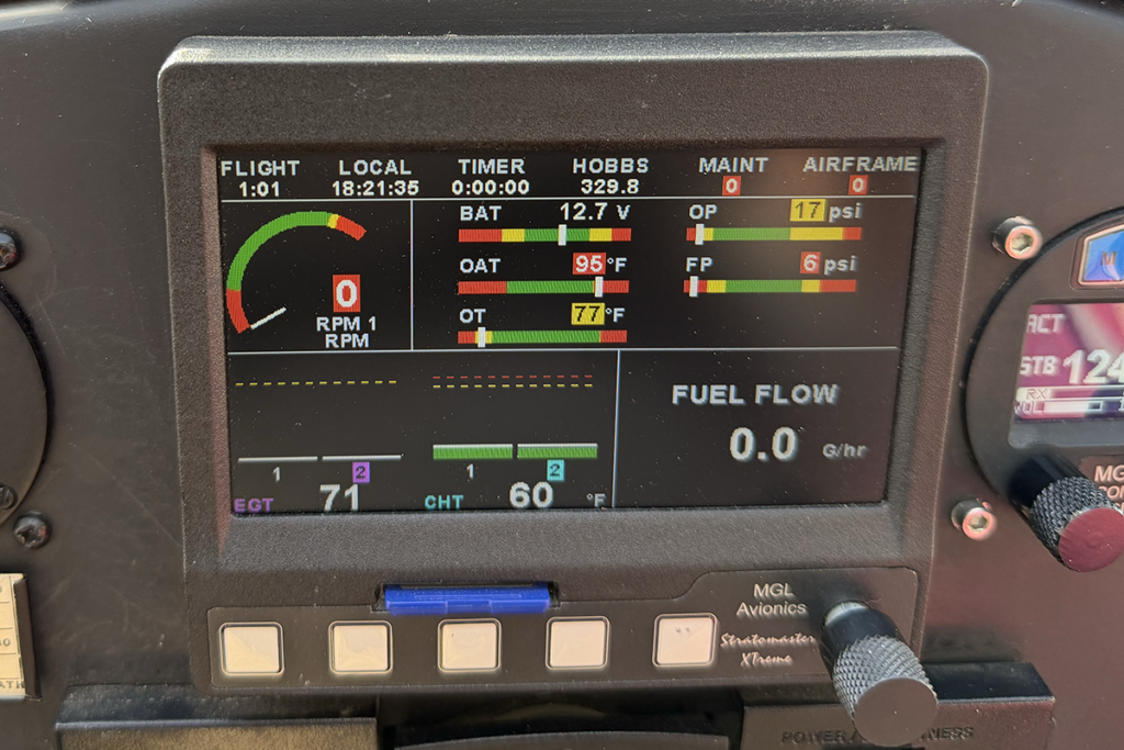 N859RK - Interior 16