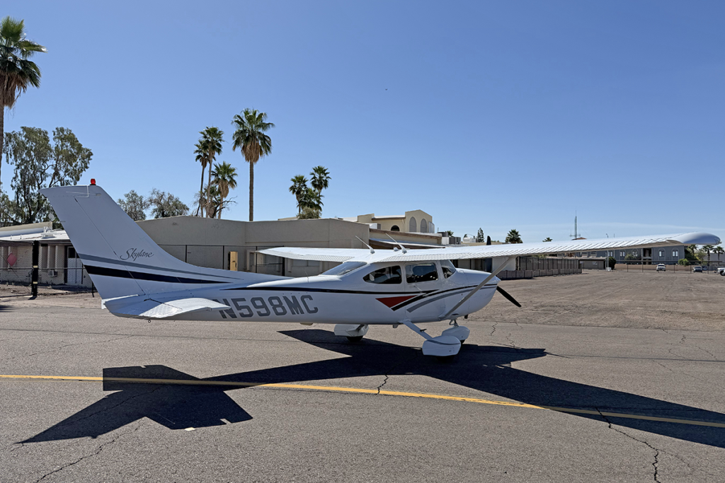 N598MC - Exterior 13