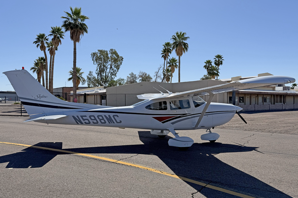 N598MC - Exterior 14