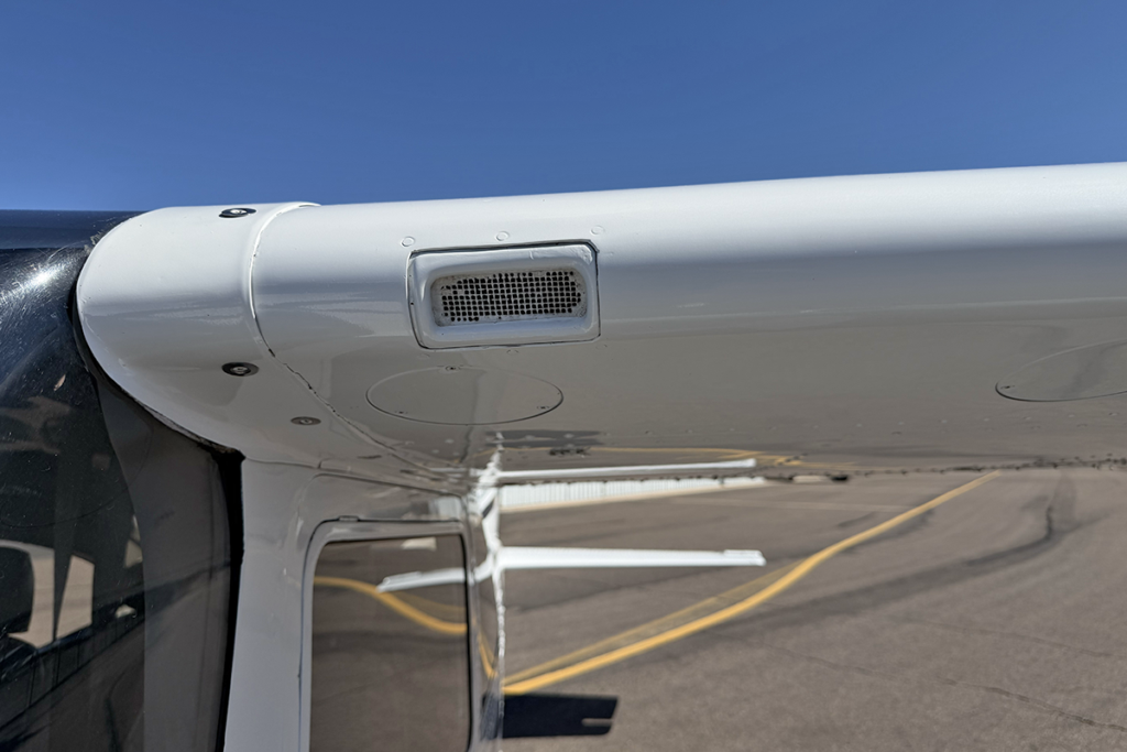 N598MC - Exterior 29