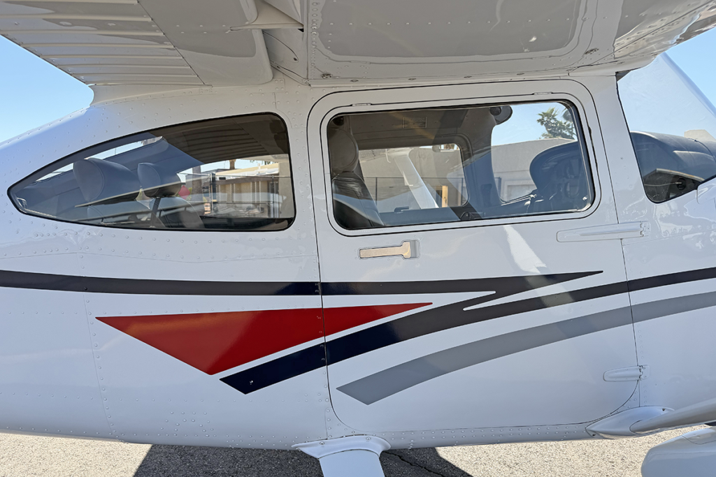 N598MC - Exterior 83