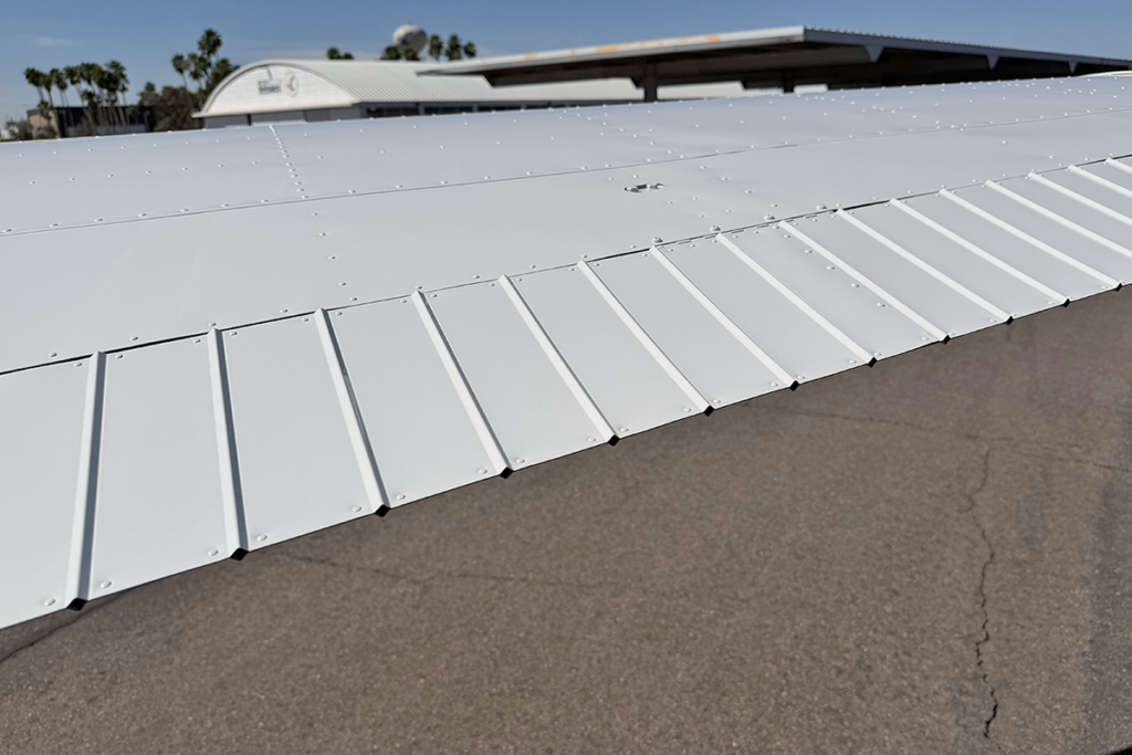 N598MC - Exterior 90