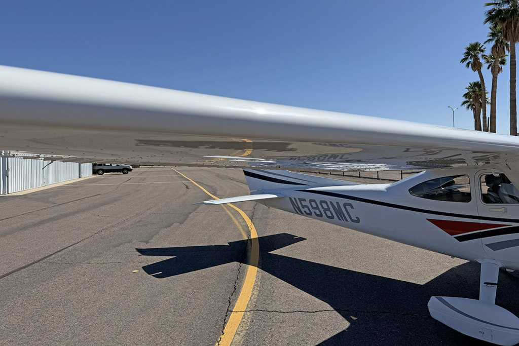 N598MC - Exterior 96