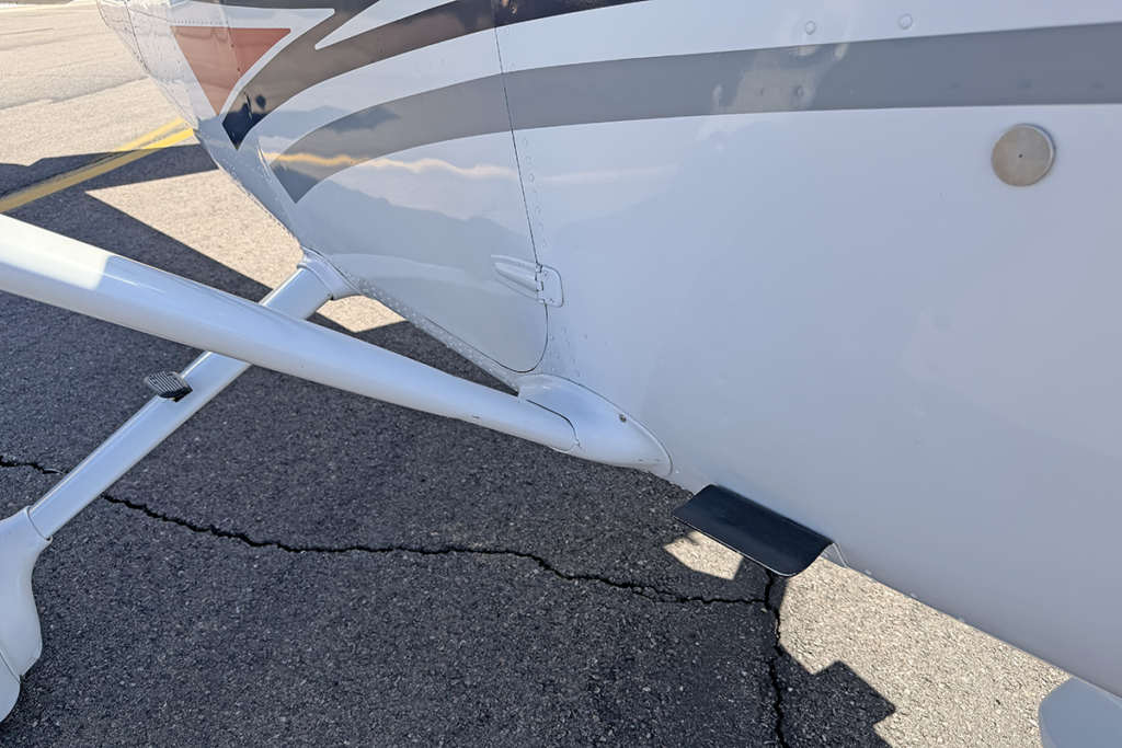 N598MC - Exterior 99d