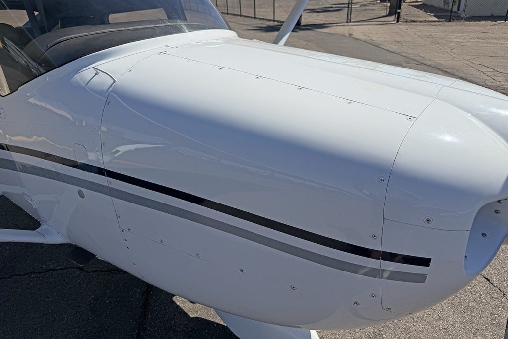 N598MC - Exterior 99e