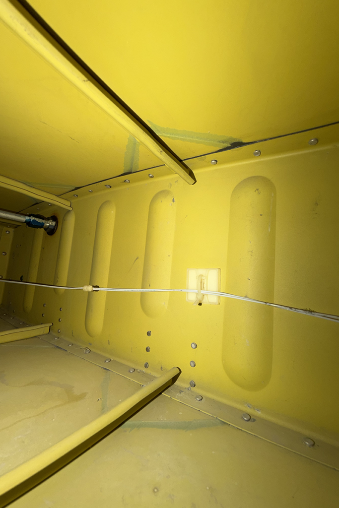 N598MC - Interior 16