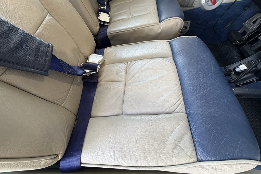 N2018M - Interior 05