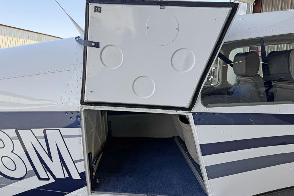 N2018M - Interior 10