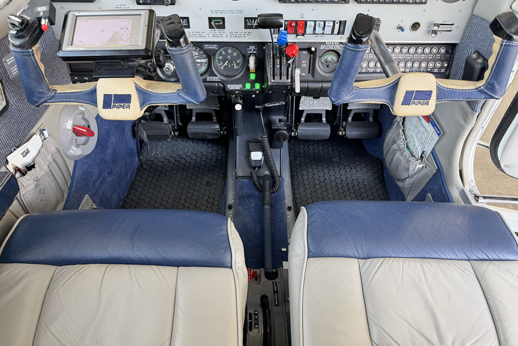 N2018M - Panel 02