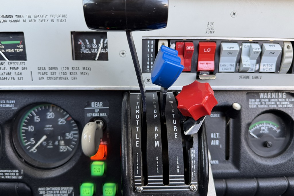 N2018M - Panel 06