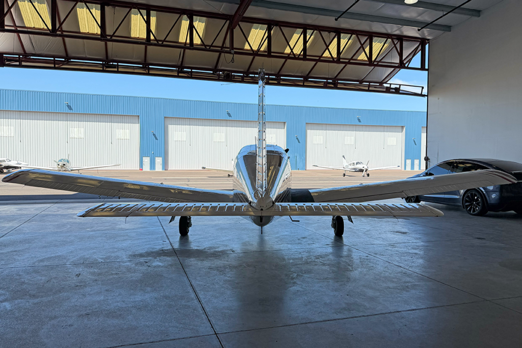 N6290J - Exterior 08