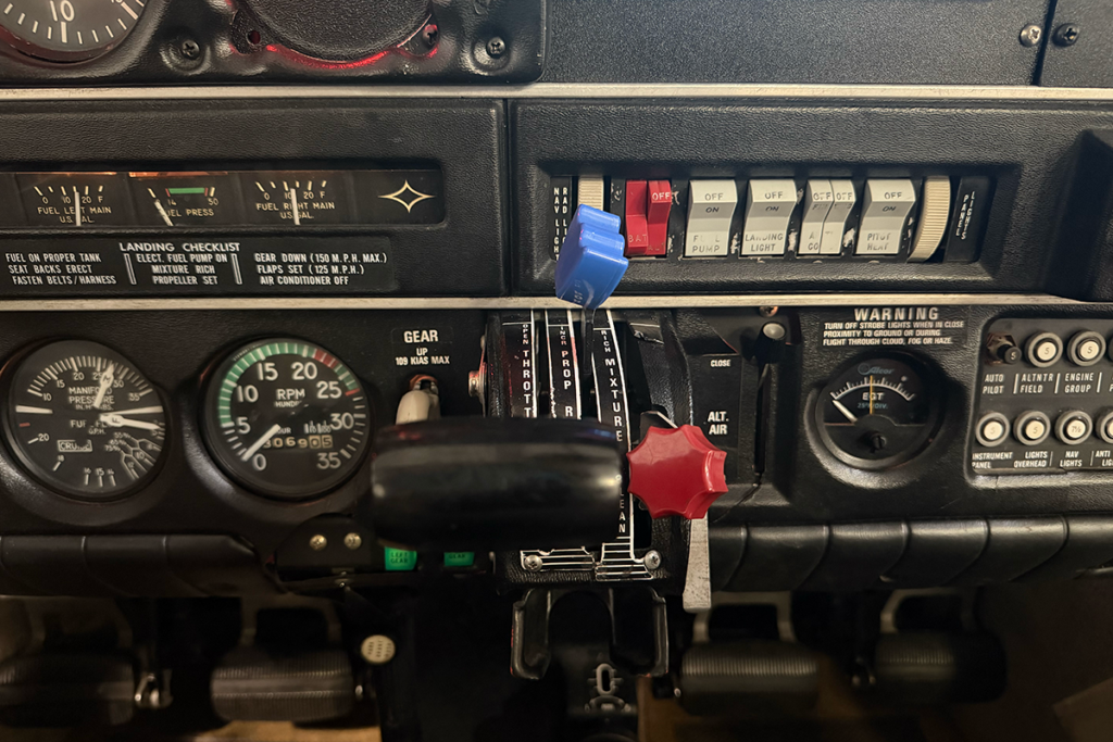 N6290J - Panel 07