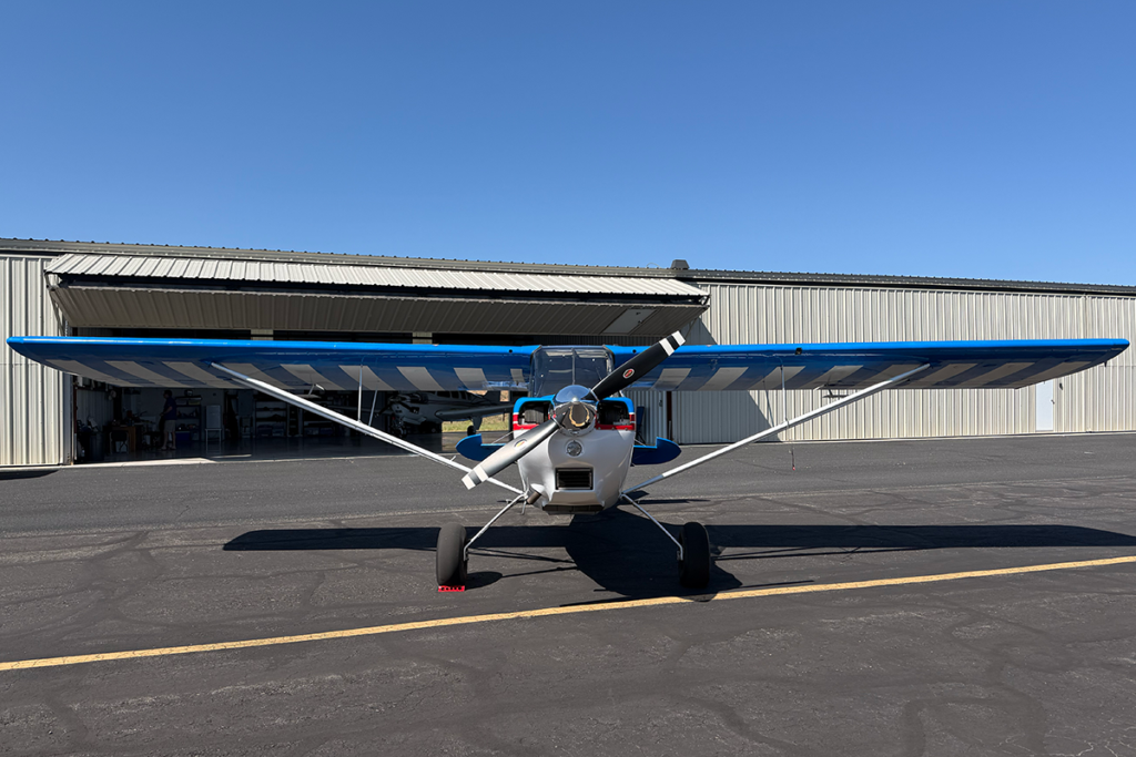 N4142Y - Exterior 01