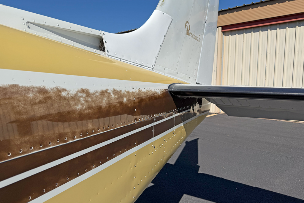 N3477A - Exterior 44