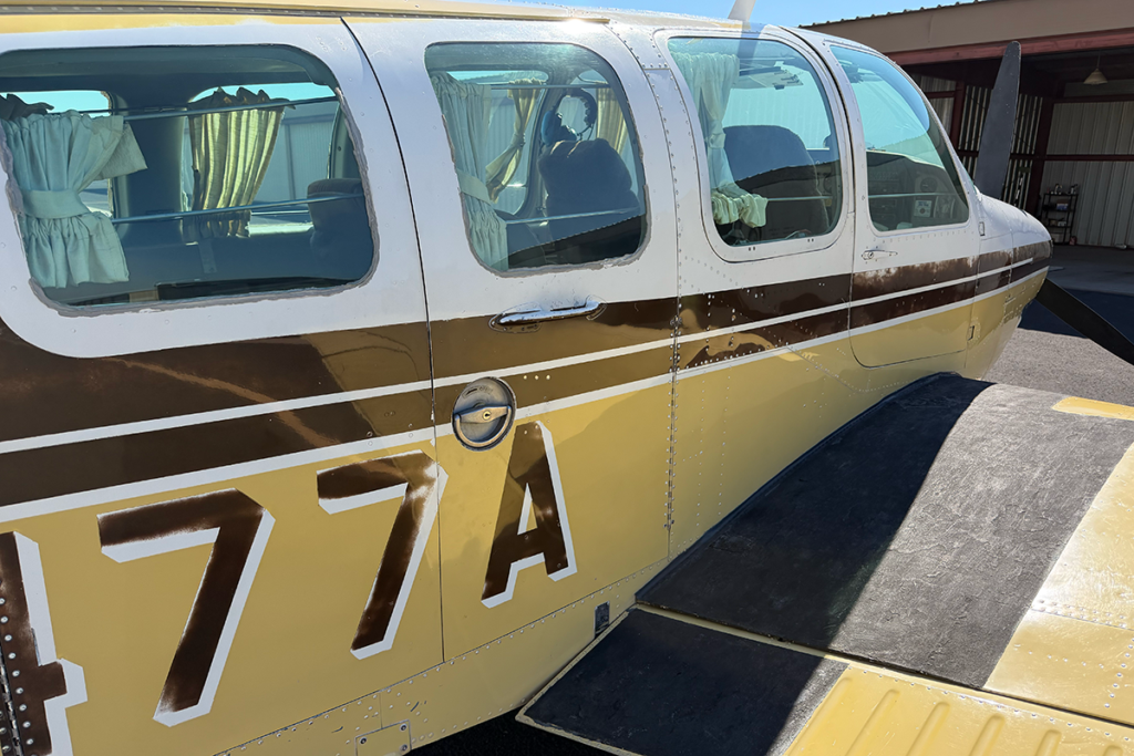 N3477A - Exterior 70