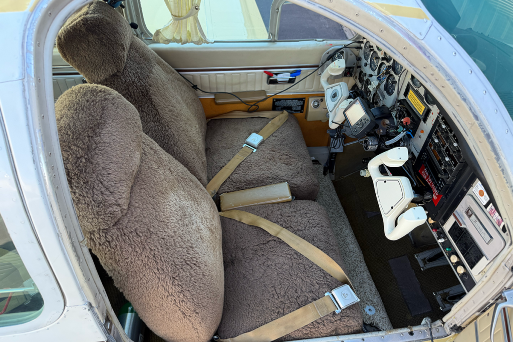 N3477A - Interior 02