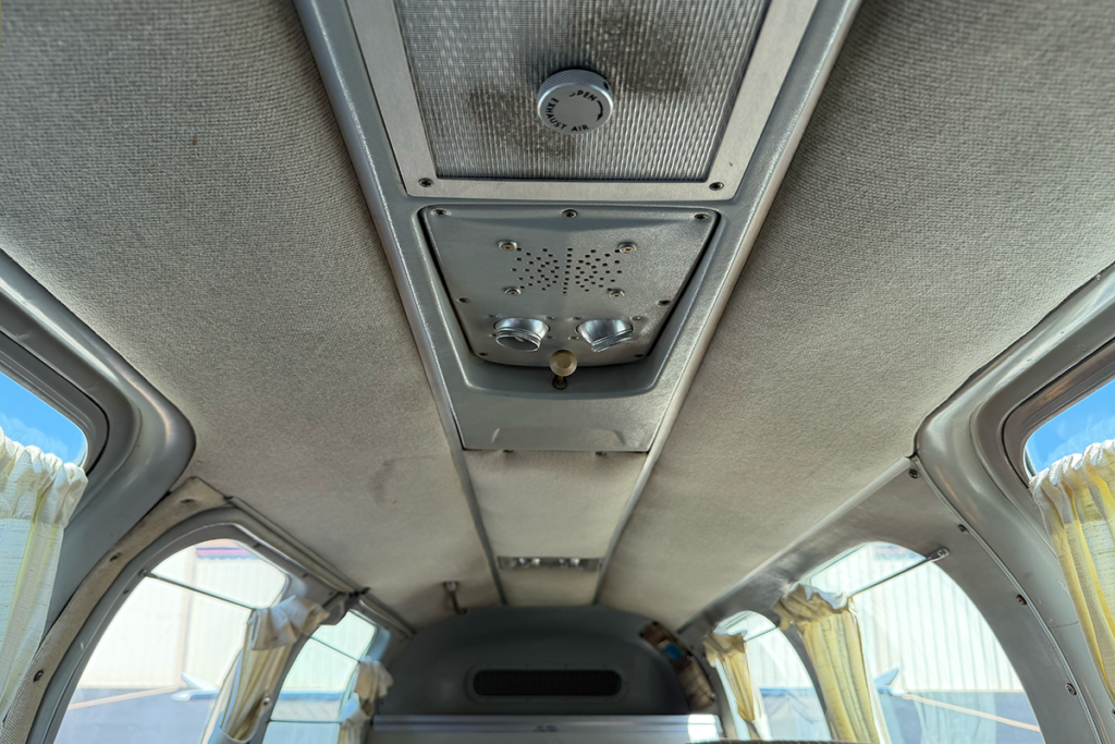 N3477A - Interior 05